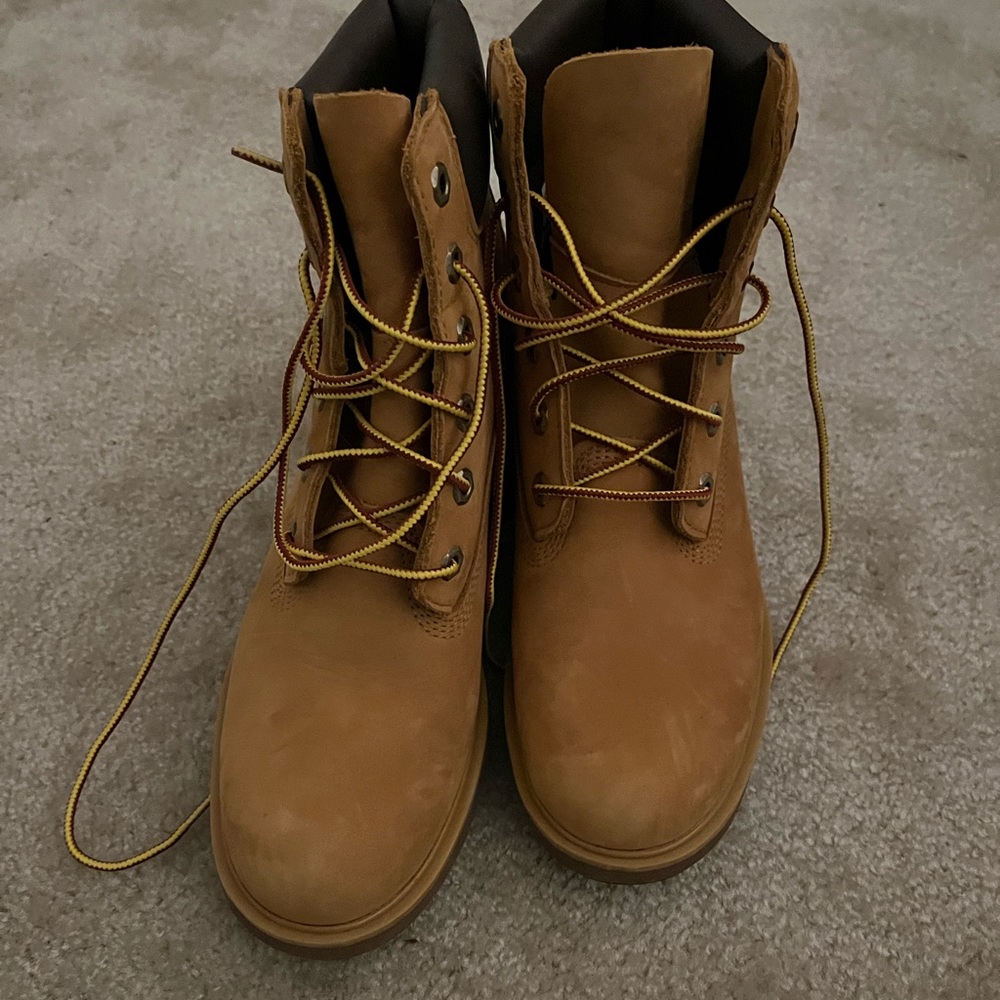 Timberland Women’s Kingsley 6-inch waterproof boots